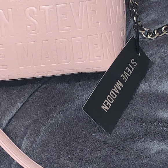 Purse - Picture 2 of 7